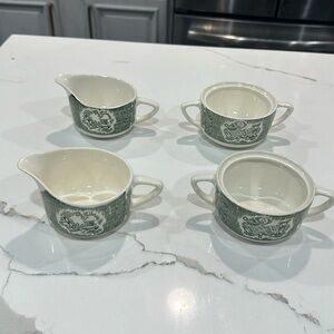 Set of Creamer and sugar (one set) two available